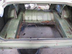 140618 67 Ford Fairlane (10).JPG